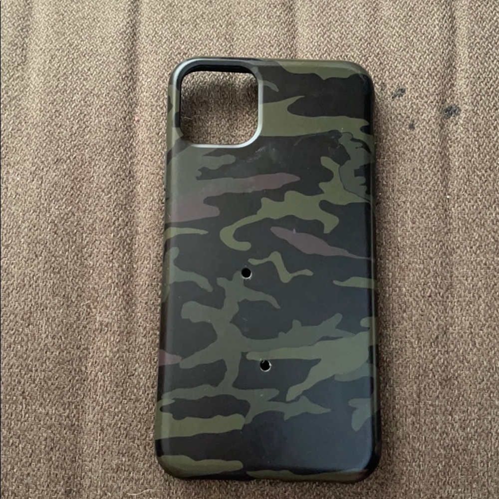 Camo loopy case